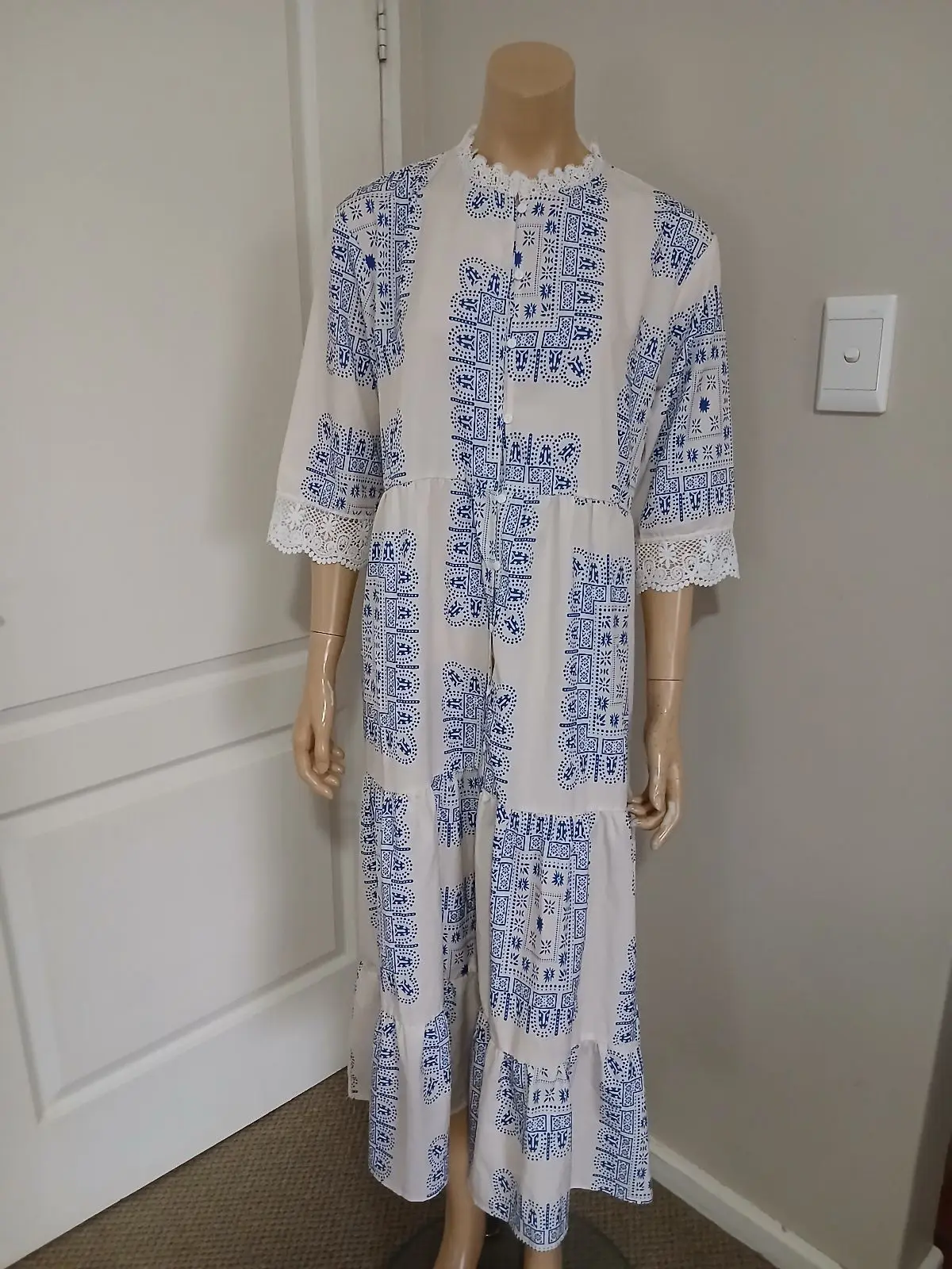 White and Blue Patterned Midi Dress with Lace Trim