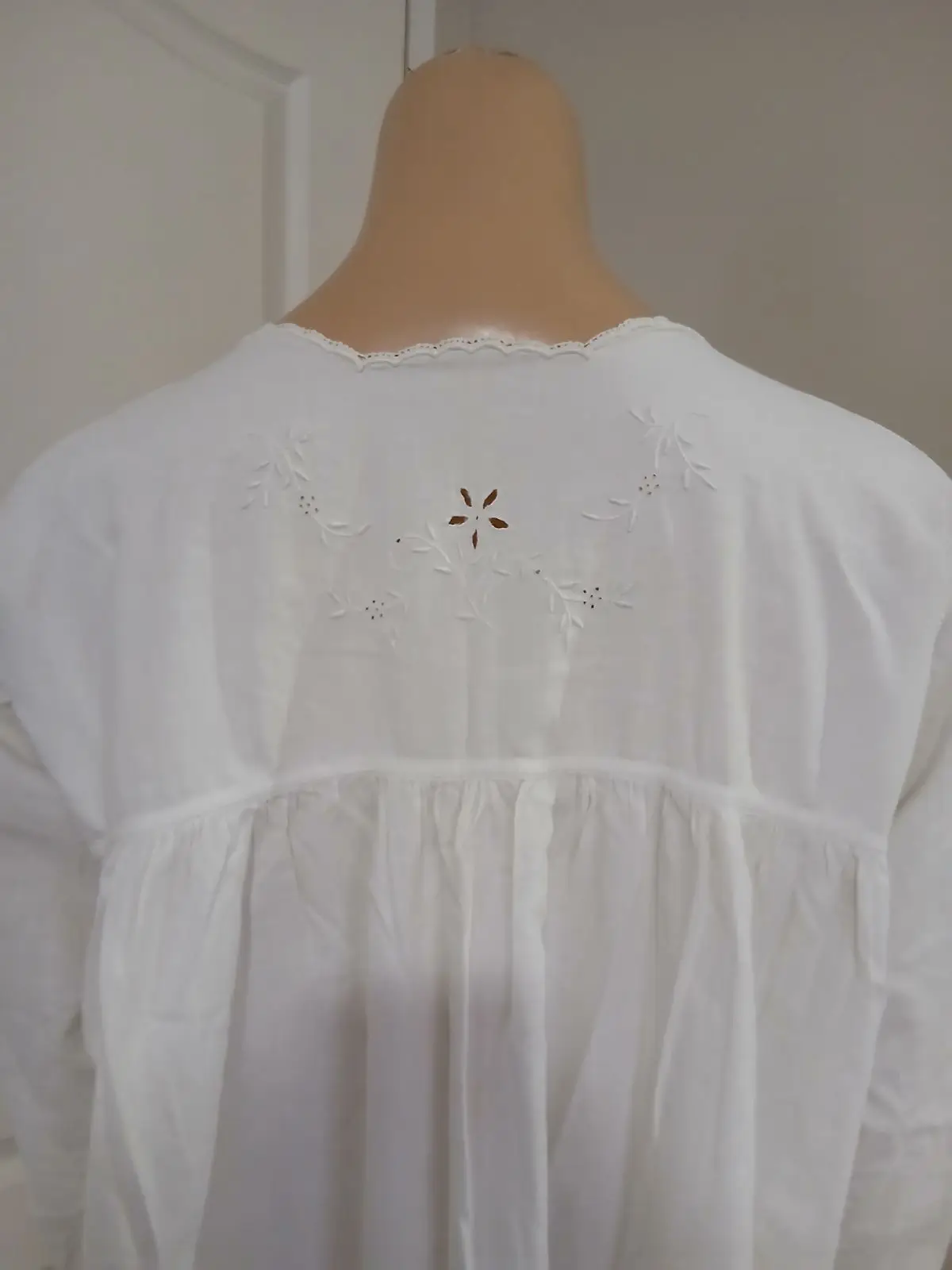 Vintage Style White Cotton Long Nightgown