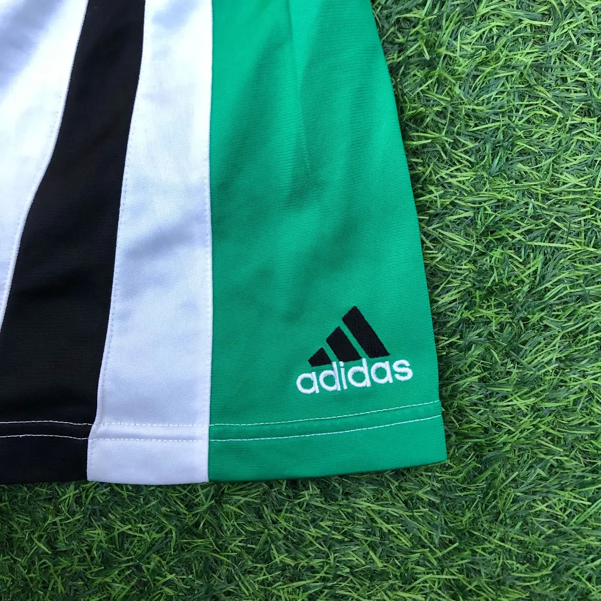 Adidas Athletic Shorts White Green Black XL