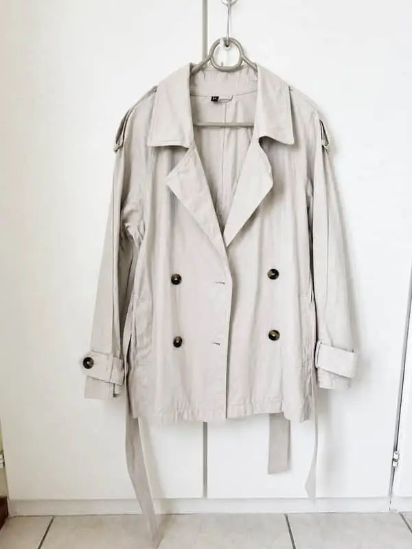 Pre loved H&M short trench coat