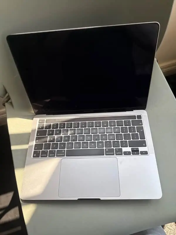 Apple MacBook Pro M1 2020