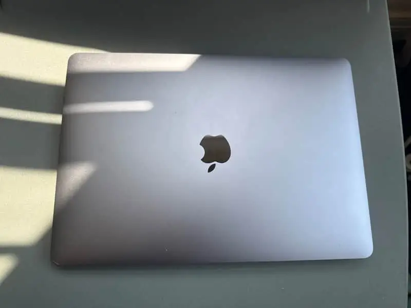 Apple MacBook Pro M1 2020