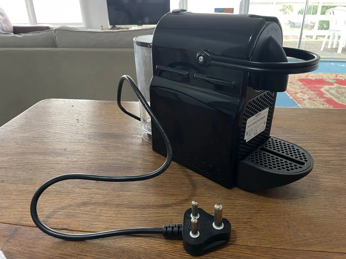 Nespresso Capsule Coffee Machine Black