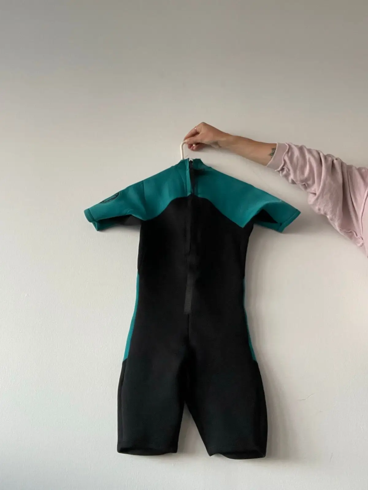 Black and Teal Shorty Wetsuit