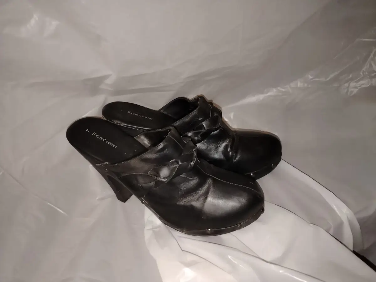 Foschini Black Heeled Clogs Size 7