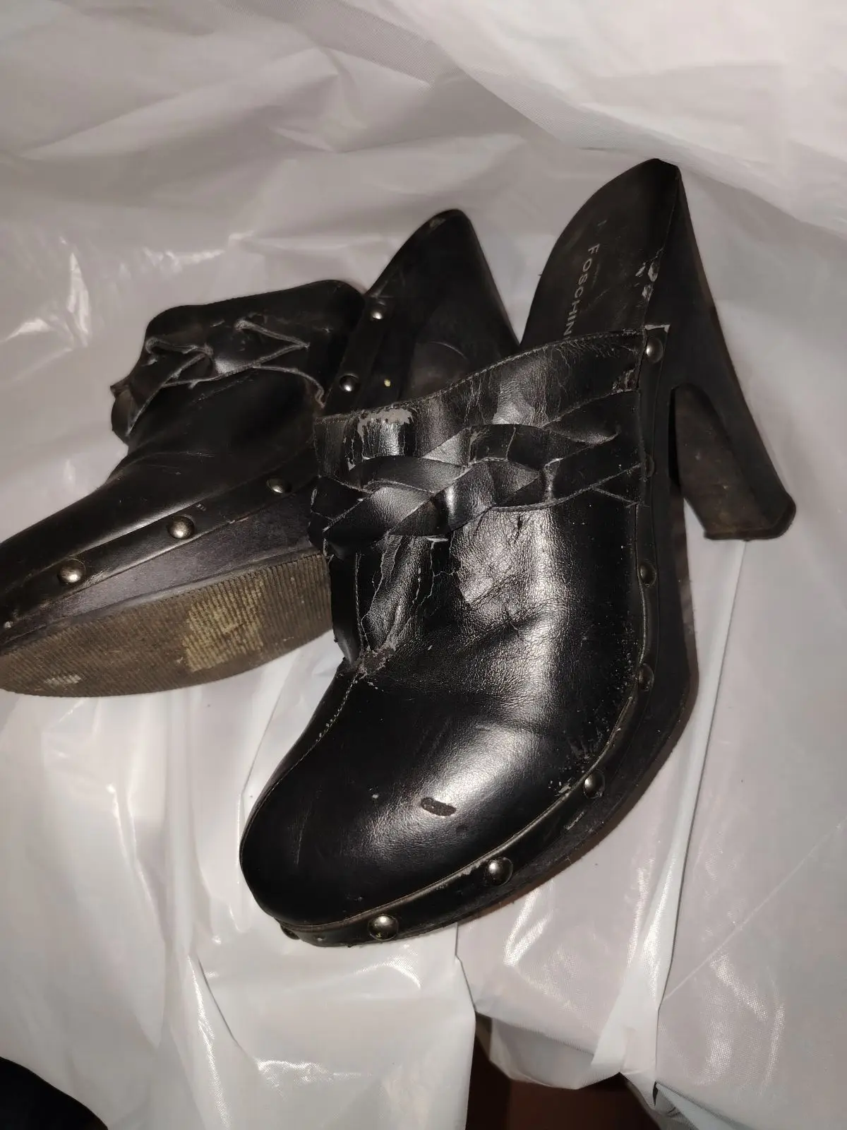 Foschini Black Heeled Clogs Size 7