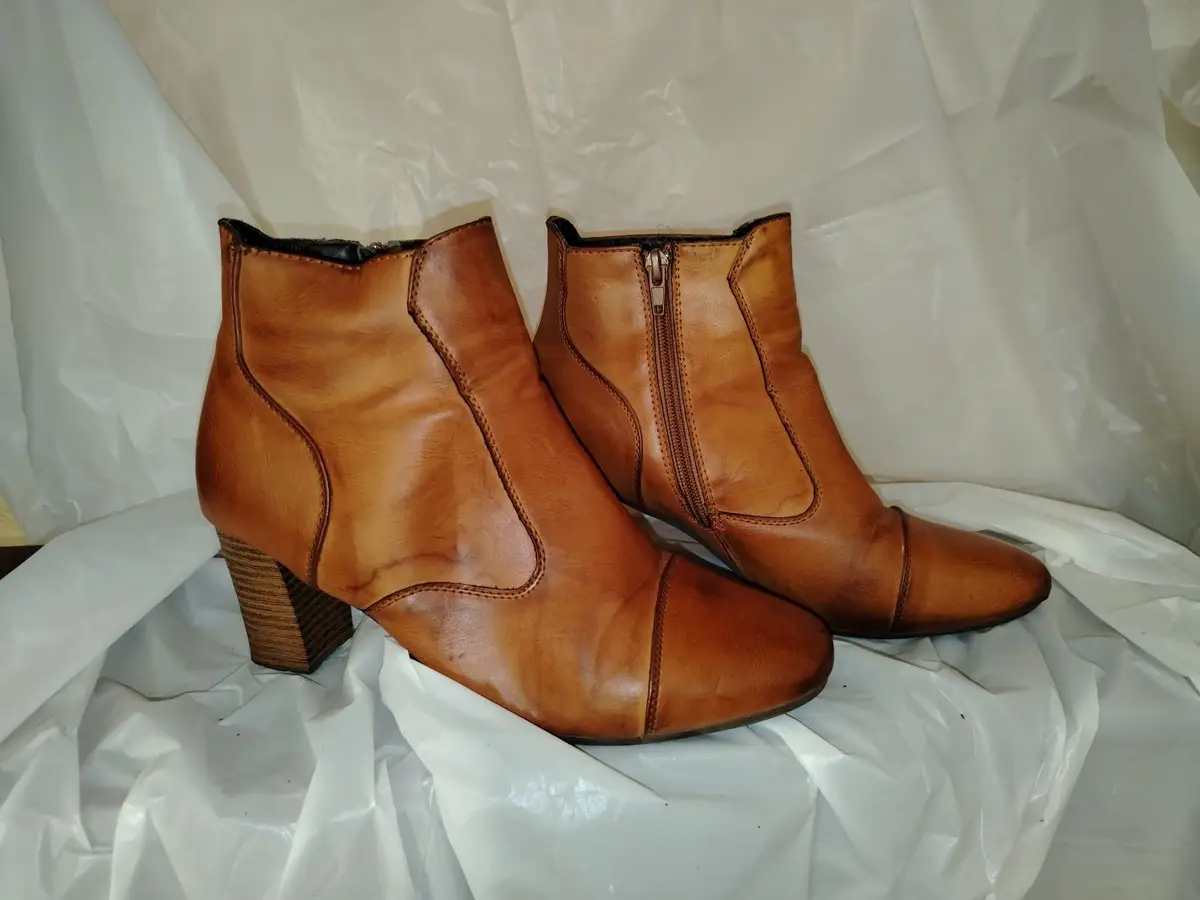 Foschini Tan Leather Ankle Boots Size 6
