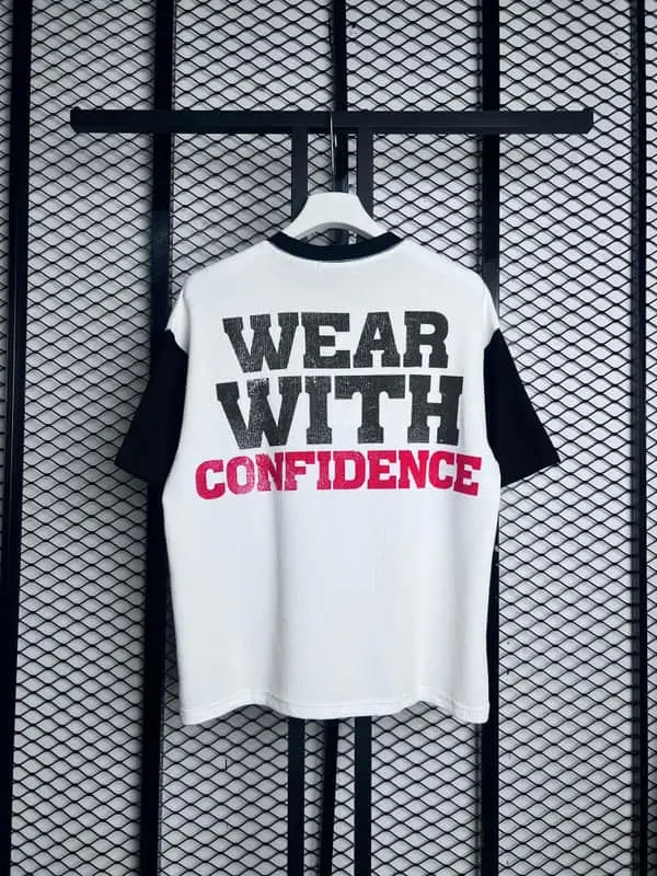 Graphic tee