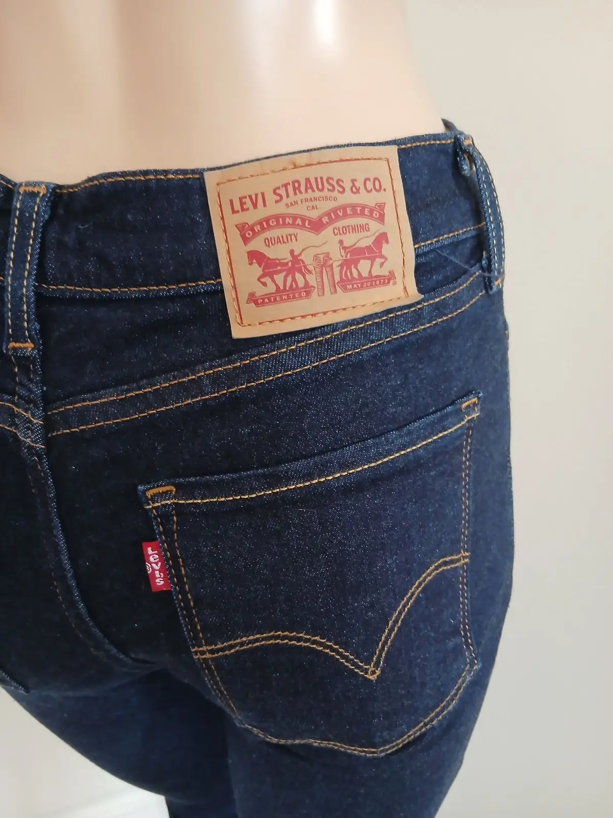 Levi's Dark Blue Skinny Jeans