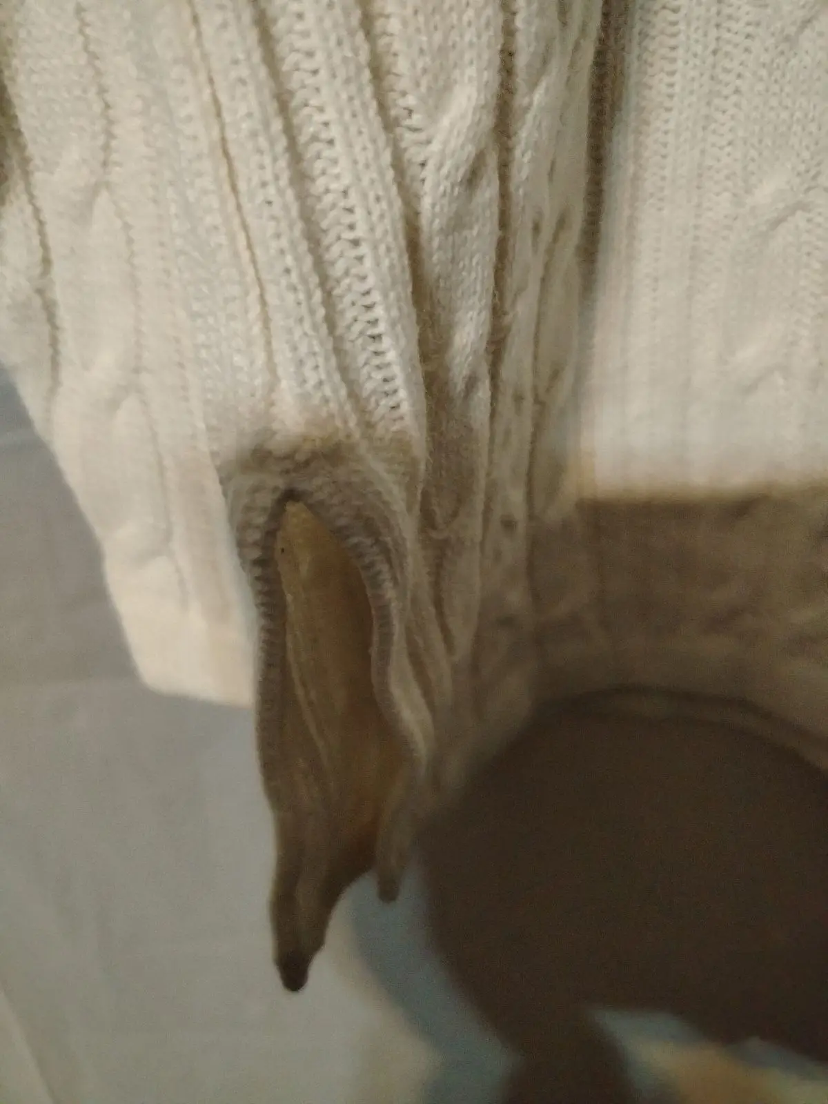 Ackermans Off-White Cable Knit V-Neck Sweater