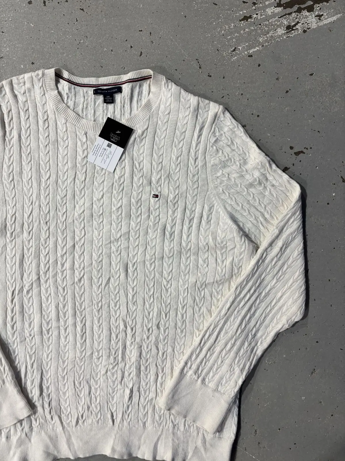 Tommy Hilfiger Cream Cable-Knit Sweater