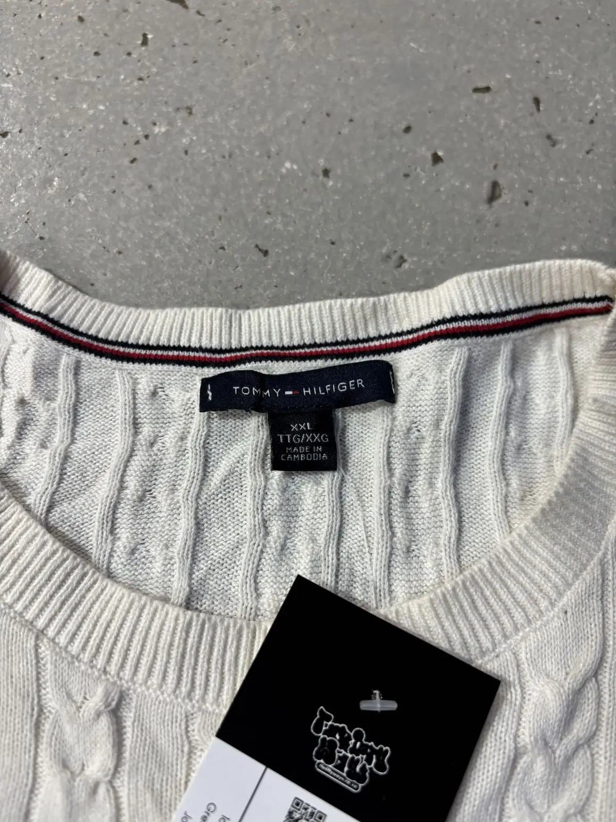 Tommy Hilfiger Cream Cable-Knit Sweater