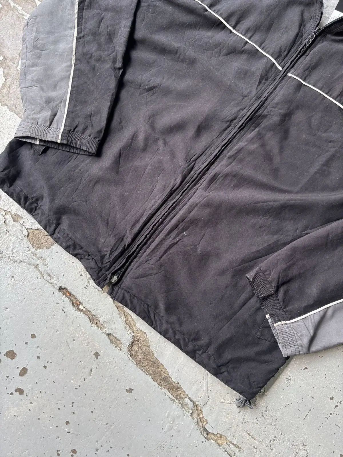 Reebok Black Track Jacket with Grey Panels XL