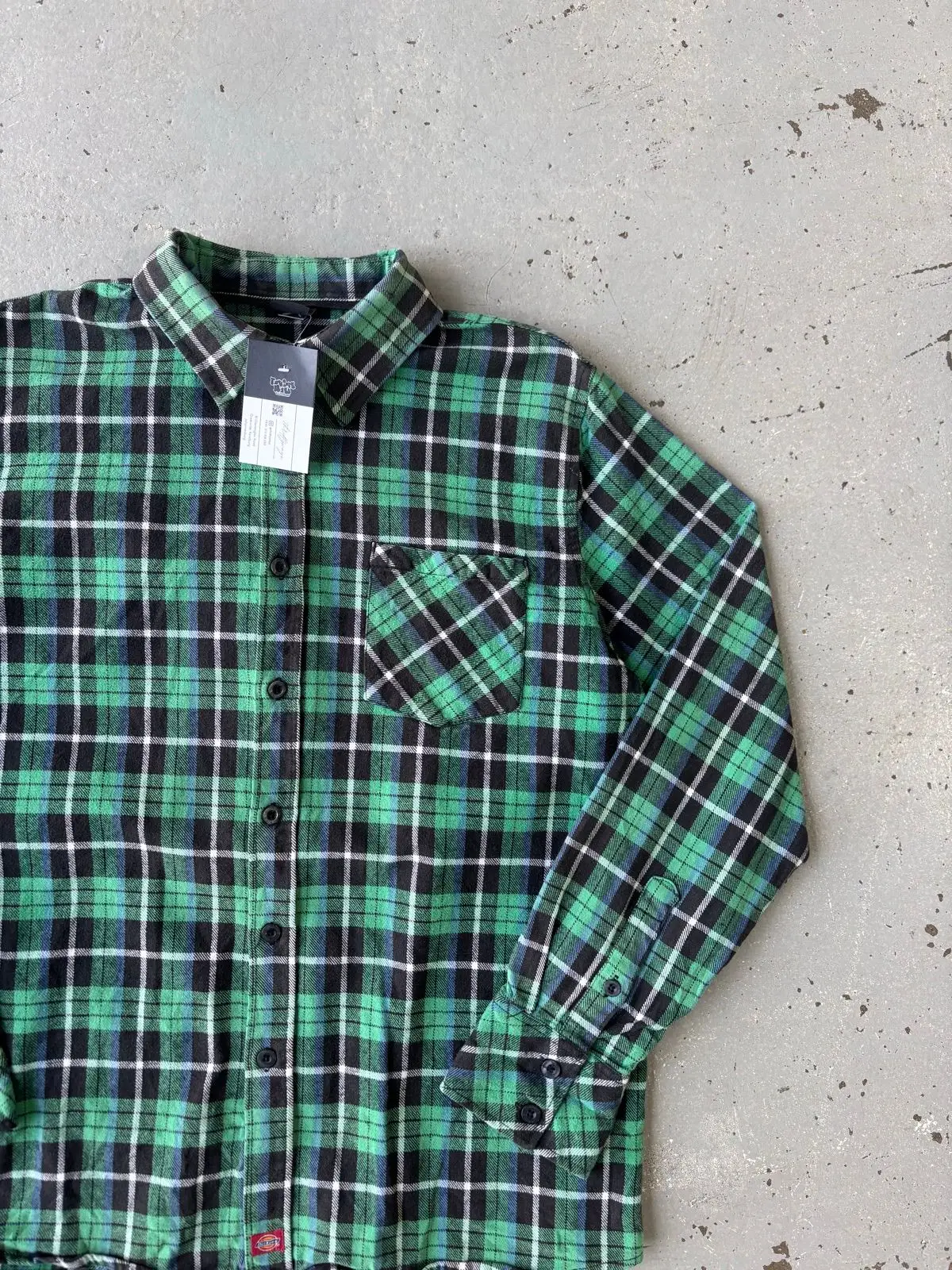 Dickies Green Plaid Long-Sleeve Flannel Shirt