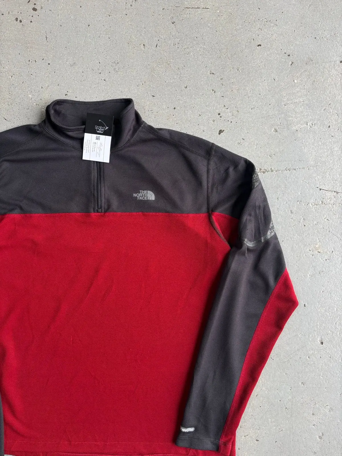 The North Face Quarter Zip Fleece Red Grey