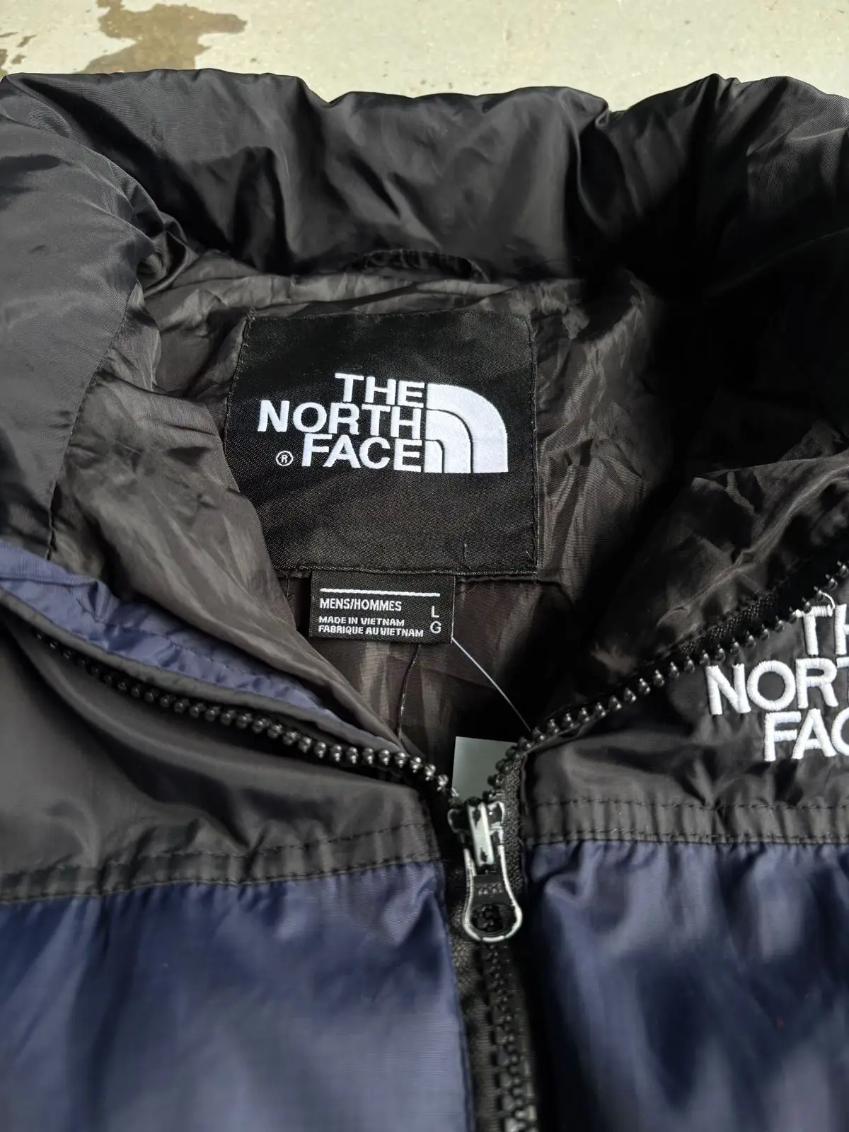 The North Face 700 Nuptse Puffer Jacket Navy Black