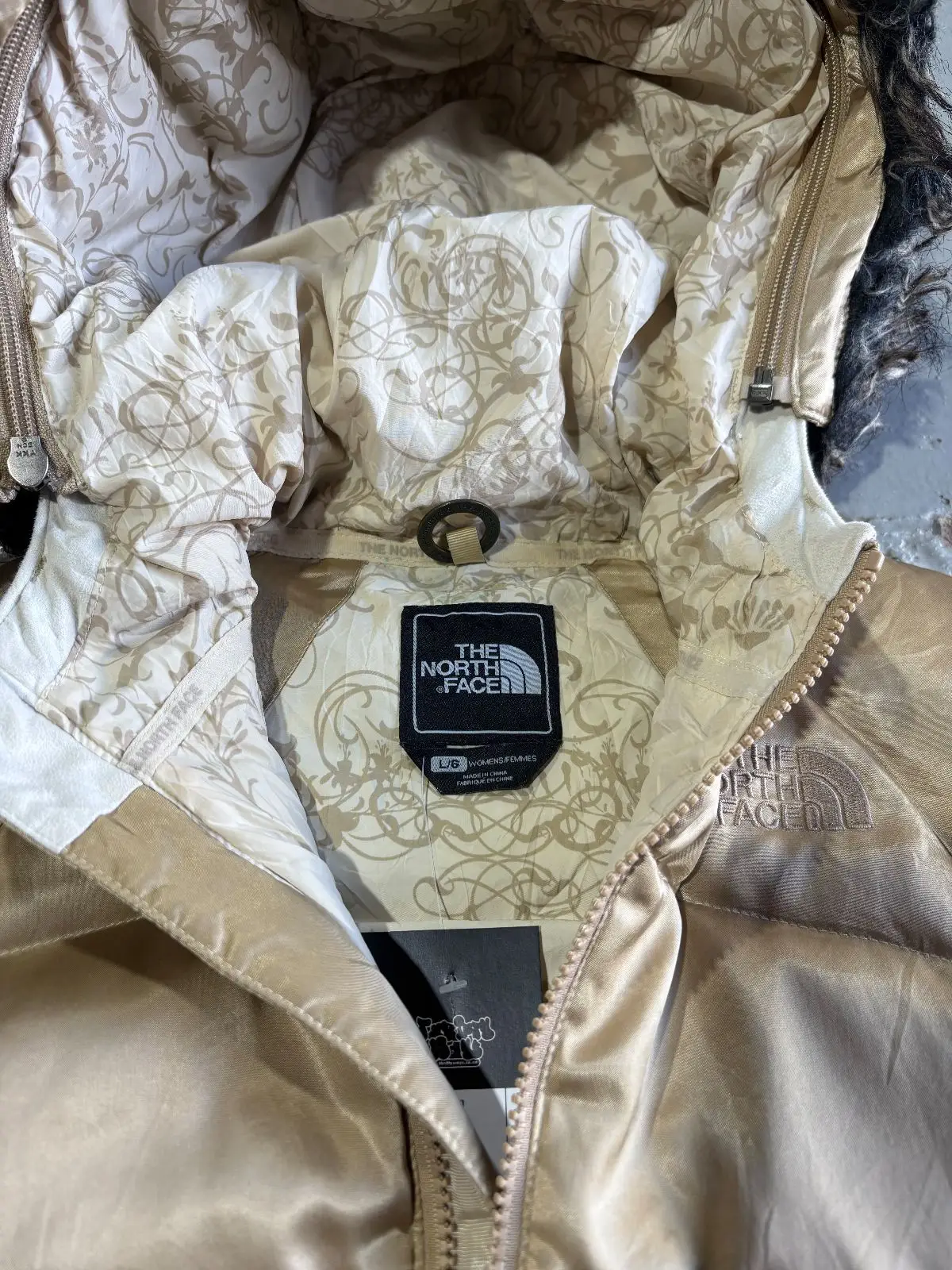 The North Face 550 Puffer Vest Gold with Fur Hood