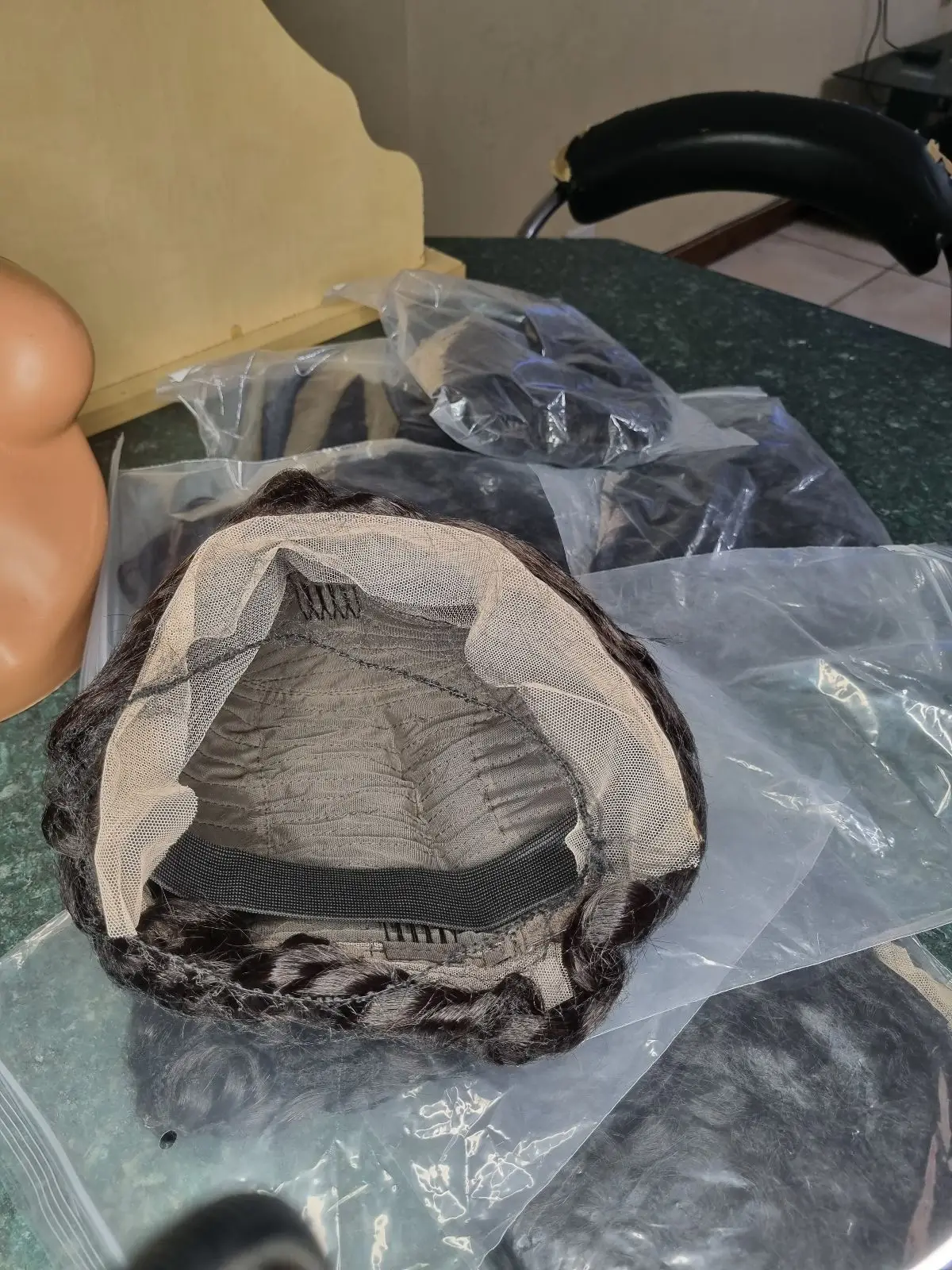 Short Curly Black Wig