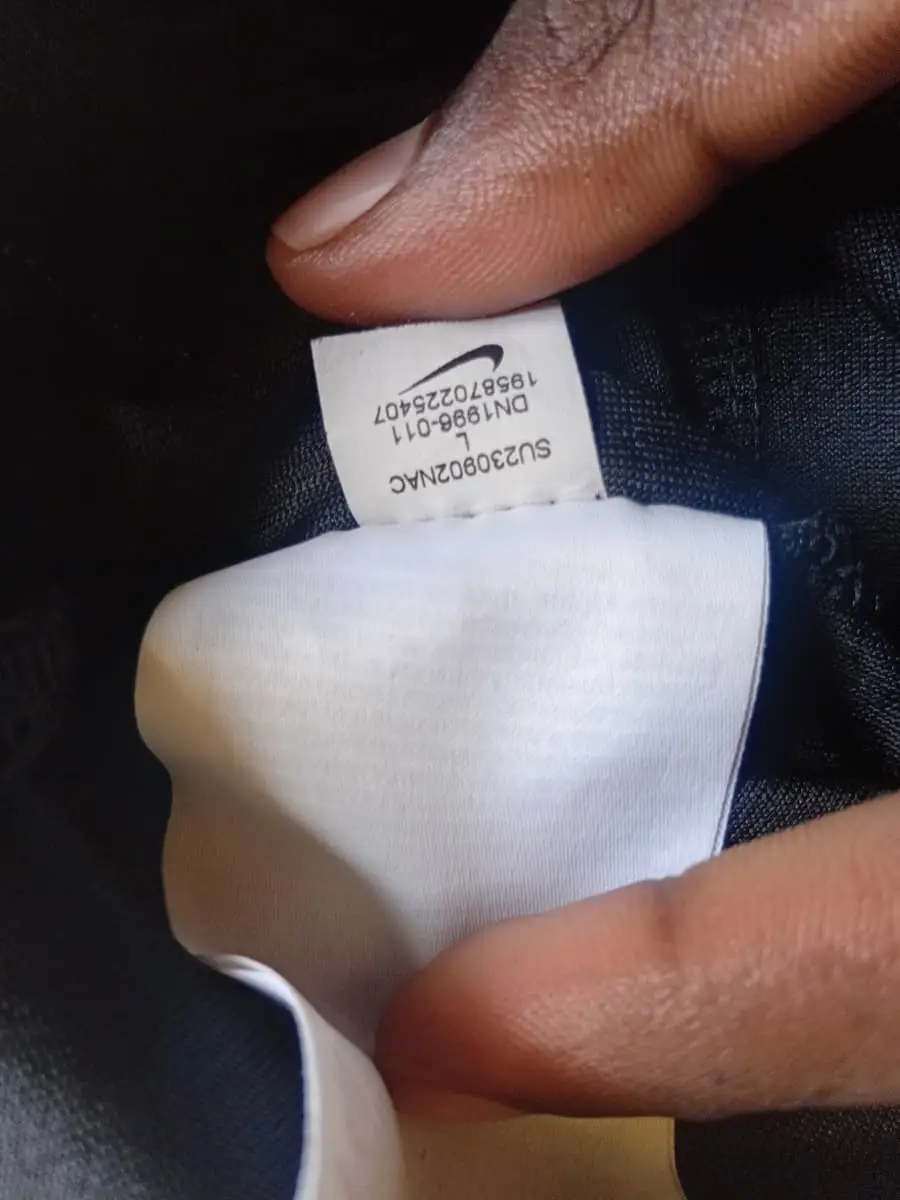 Original icon edition black swingmanBrooklyn nets (Kevin durant) like new no stains no holes perfect