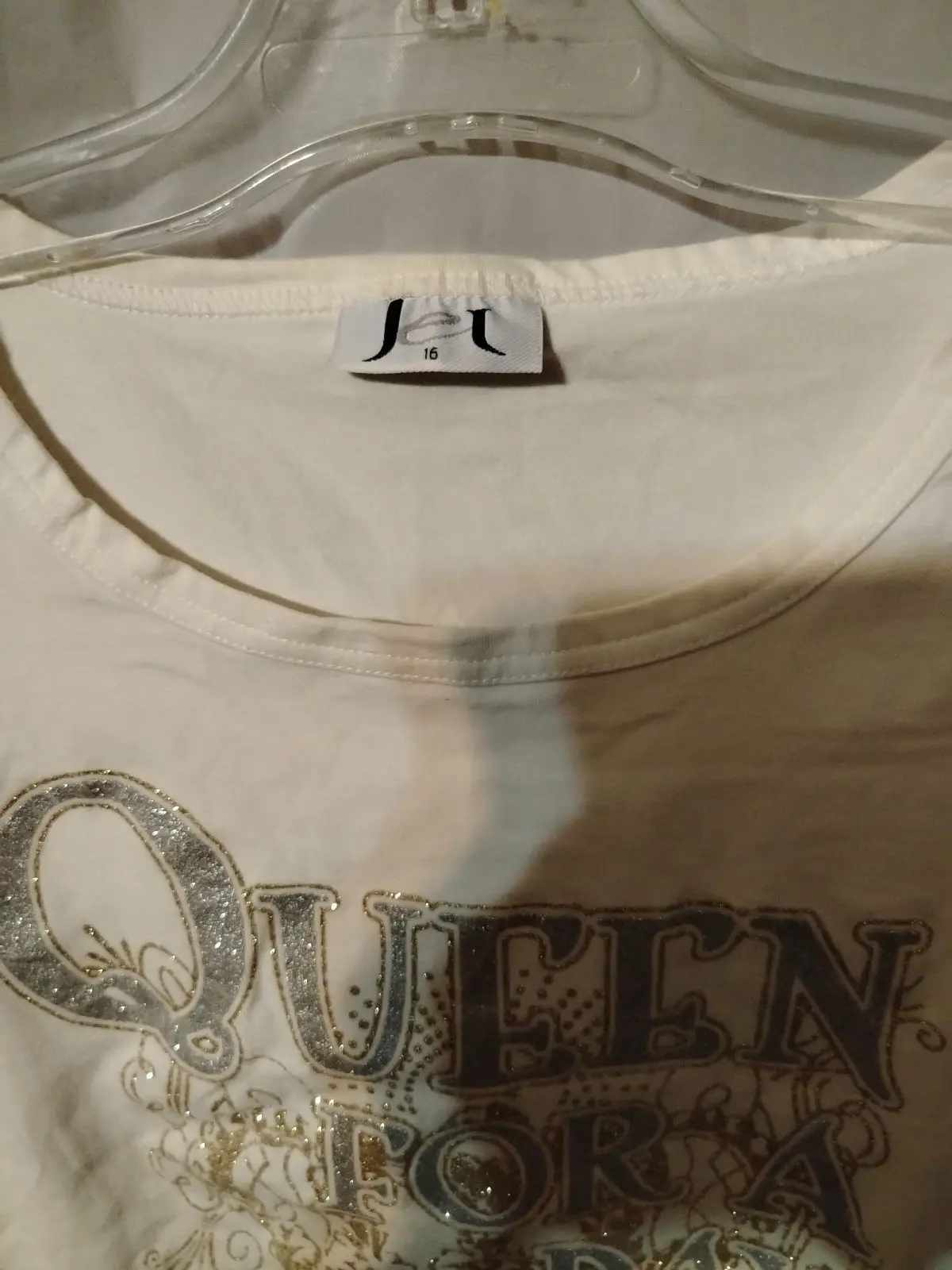 Jet Queen For A Day Graphic T-Shirt