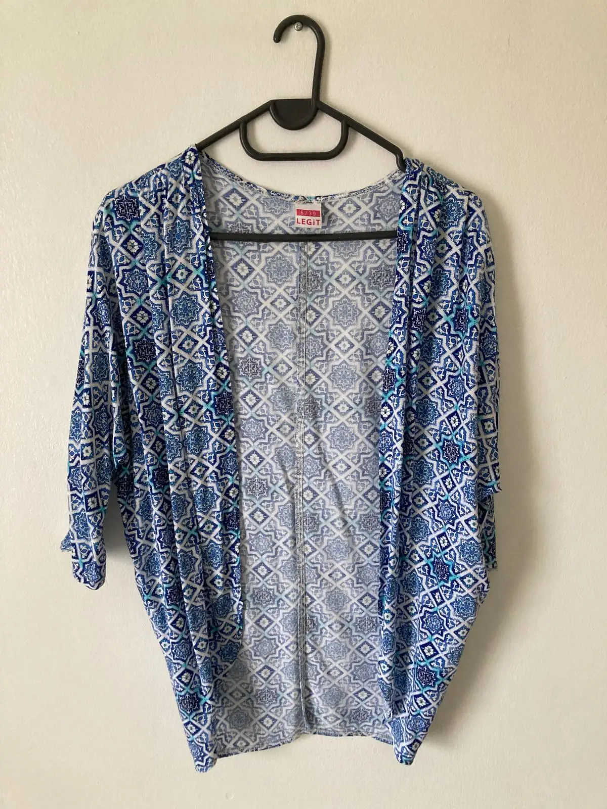 Blue and White Patterned Open Cardigan