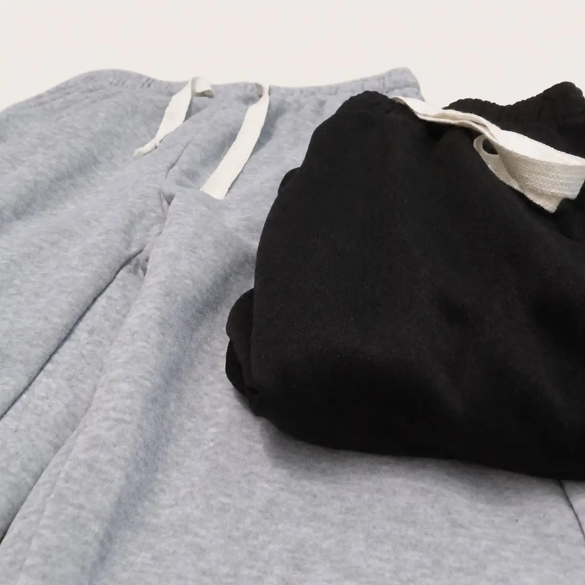 Grey Men's Loose-Fit Drawstring Sweatpants