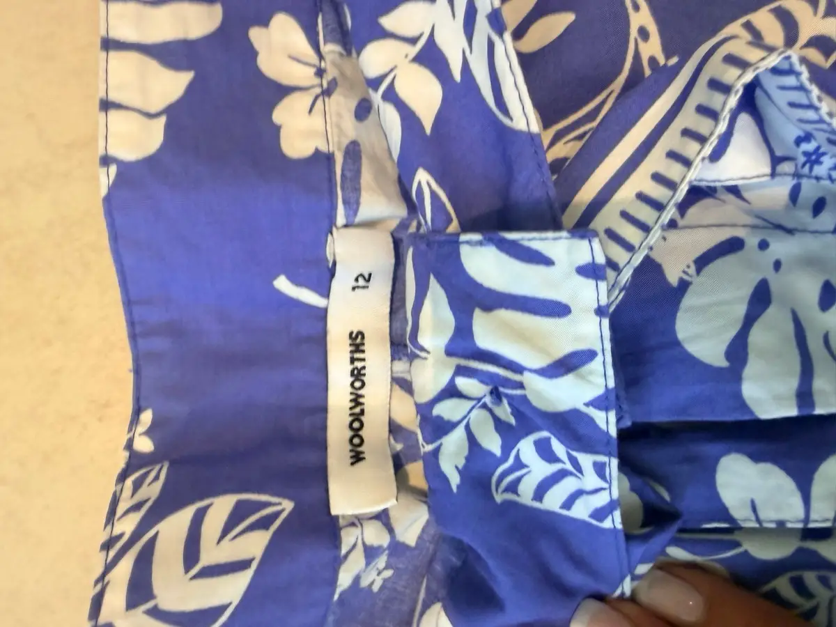 Woolworths Blue Floral Print Shorts Size 12