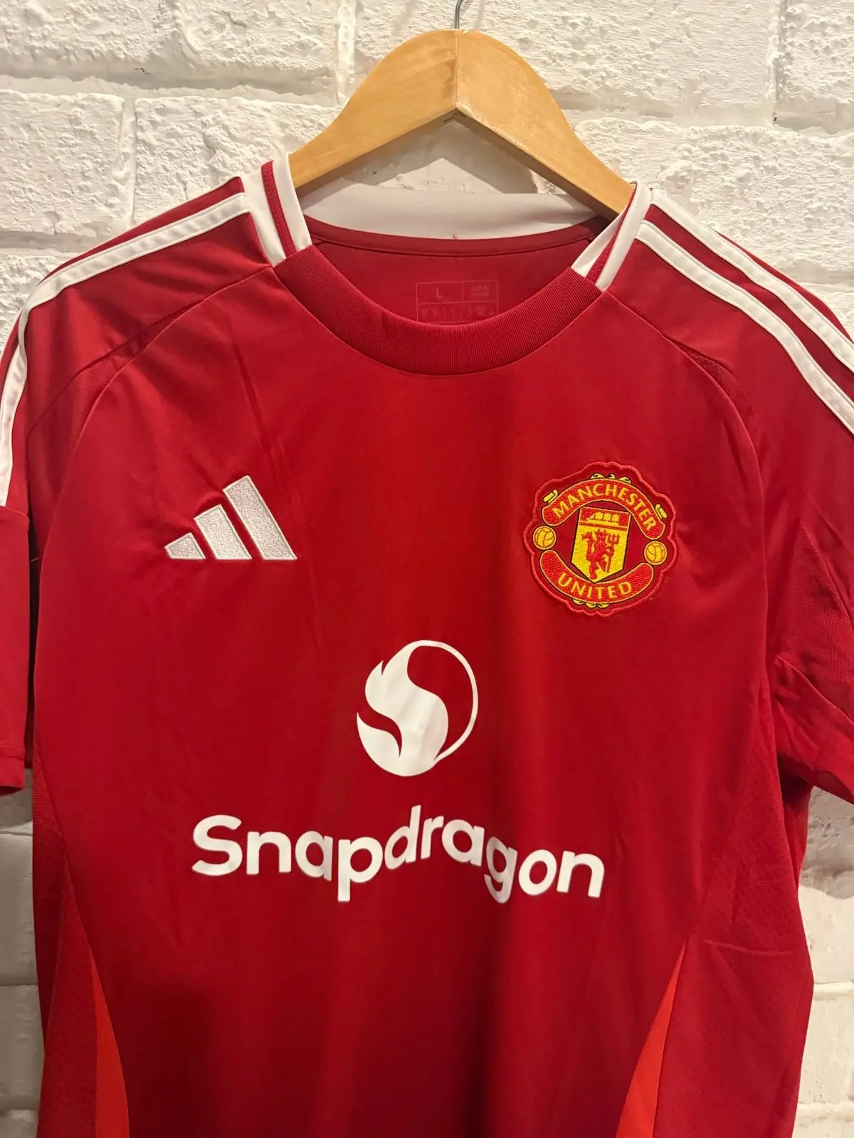 Adidas Manchester United Home Jersey 2024/25 Snapdragon
