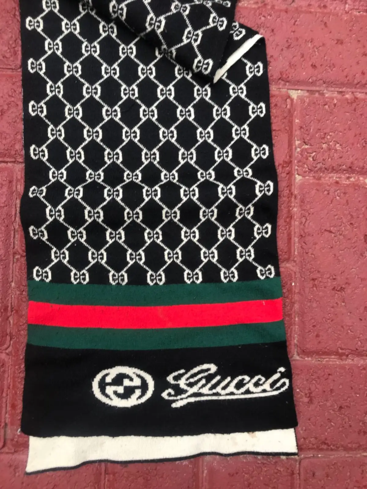 Gucci Patterned Knit Scarf with Web Stripe