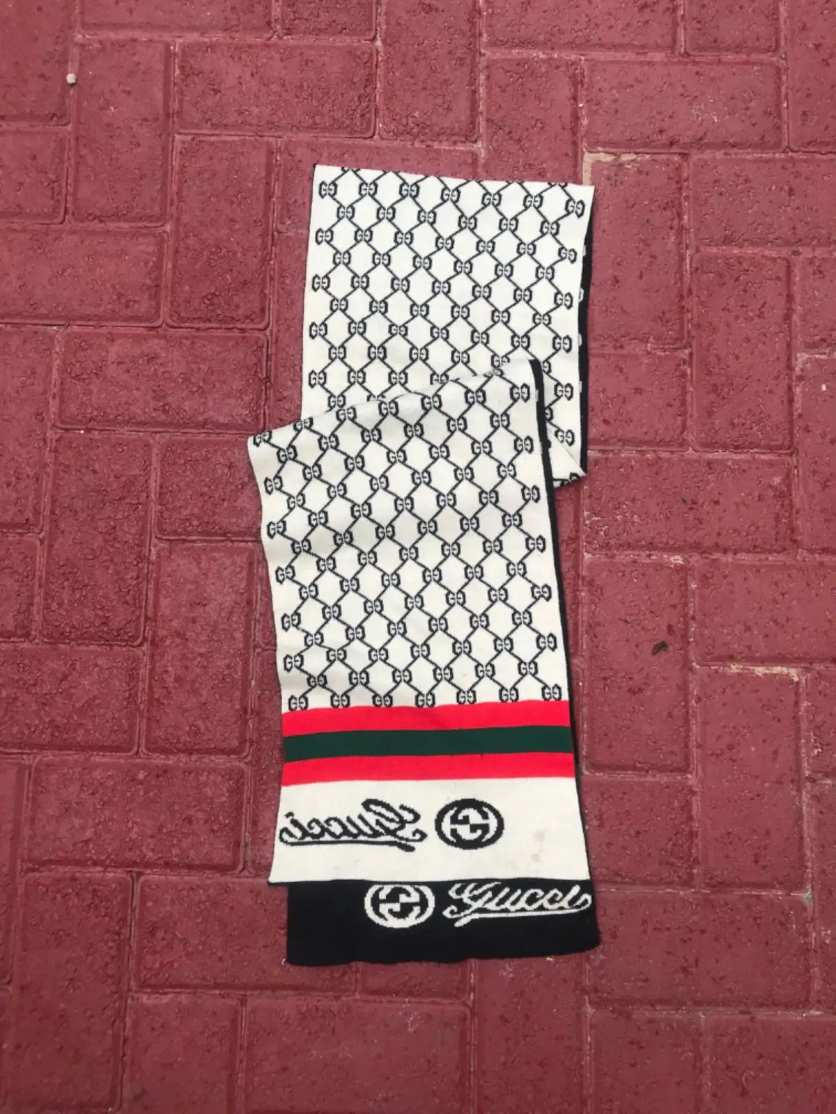 Gucci Patterned Knit Scarf with Web Stripe