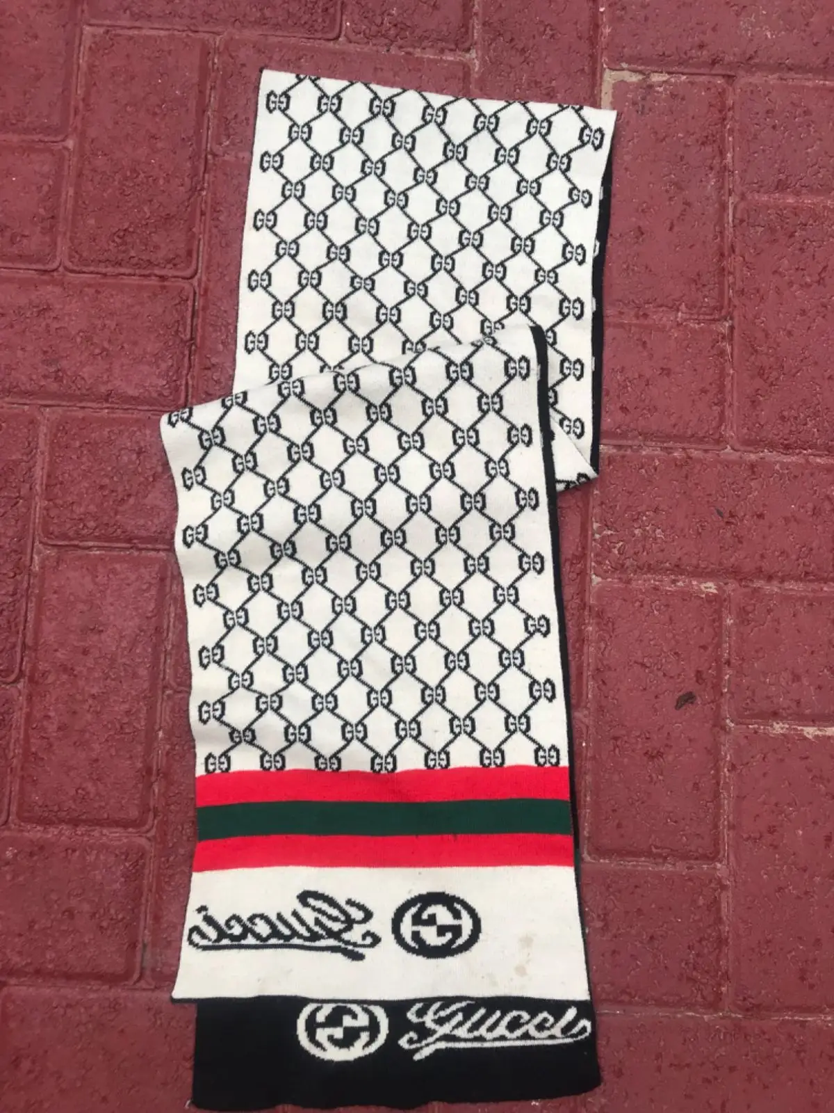 Gucci Patterned Knit Scarf with Web Stripe