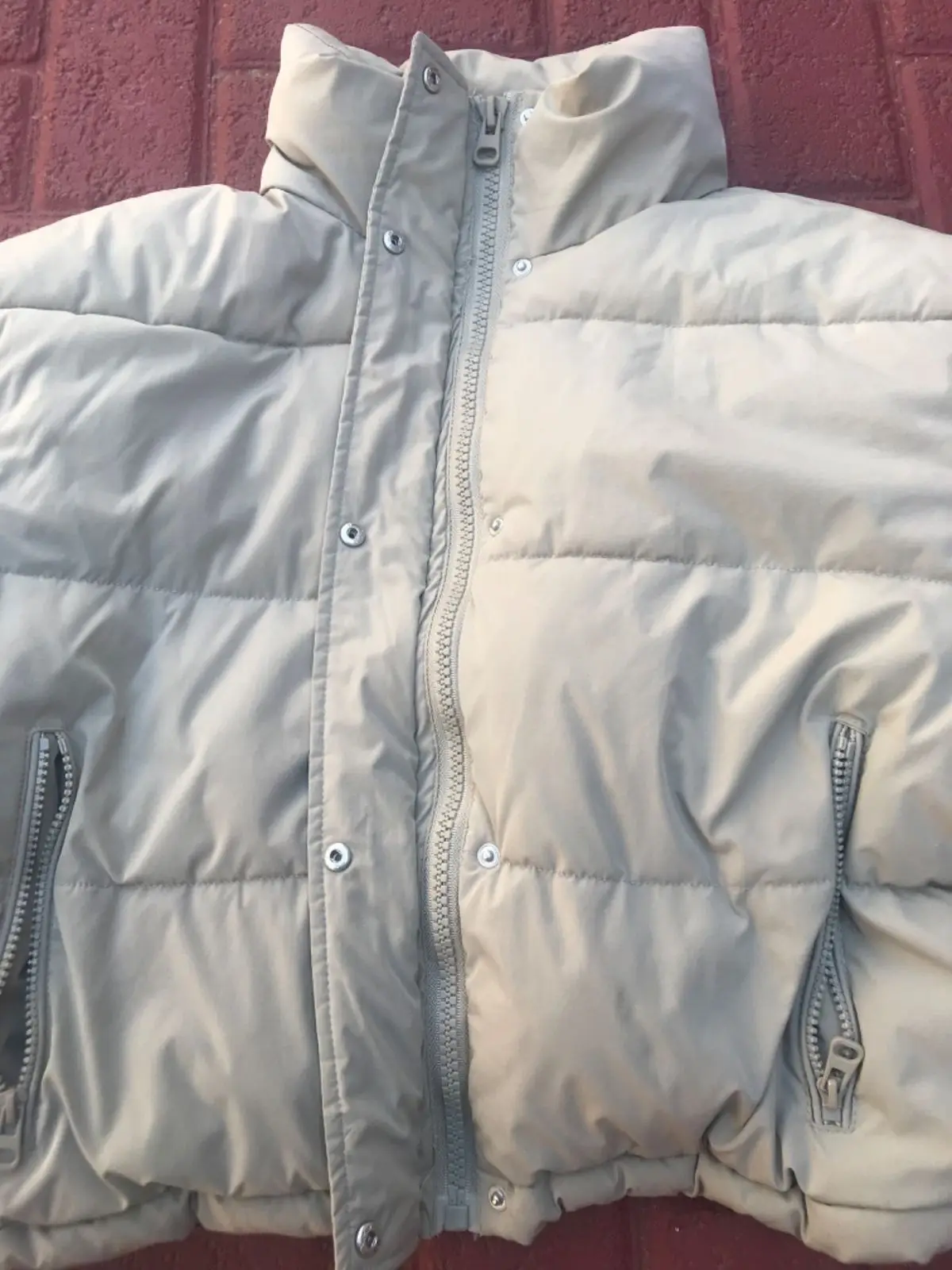 Pull & Bear Cropped Puffer Jacket Beige