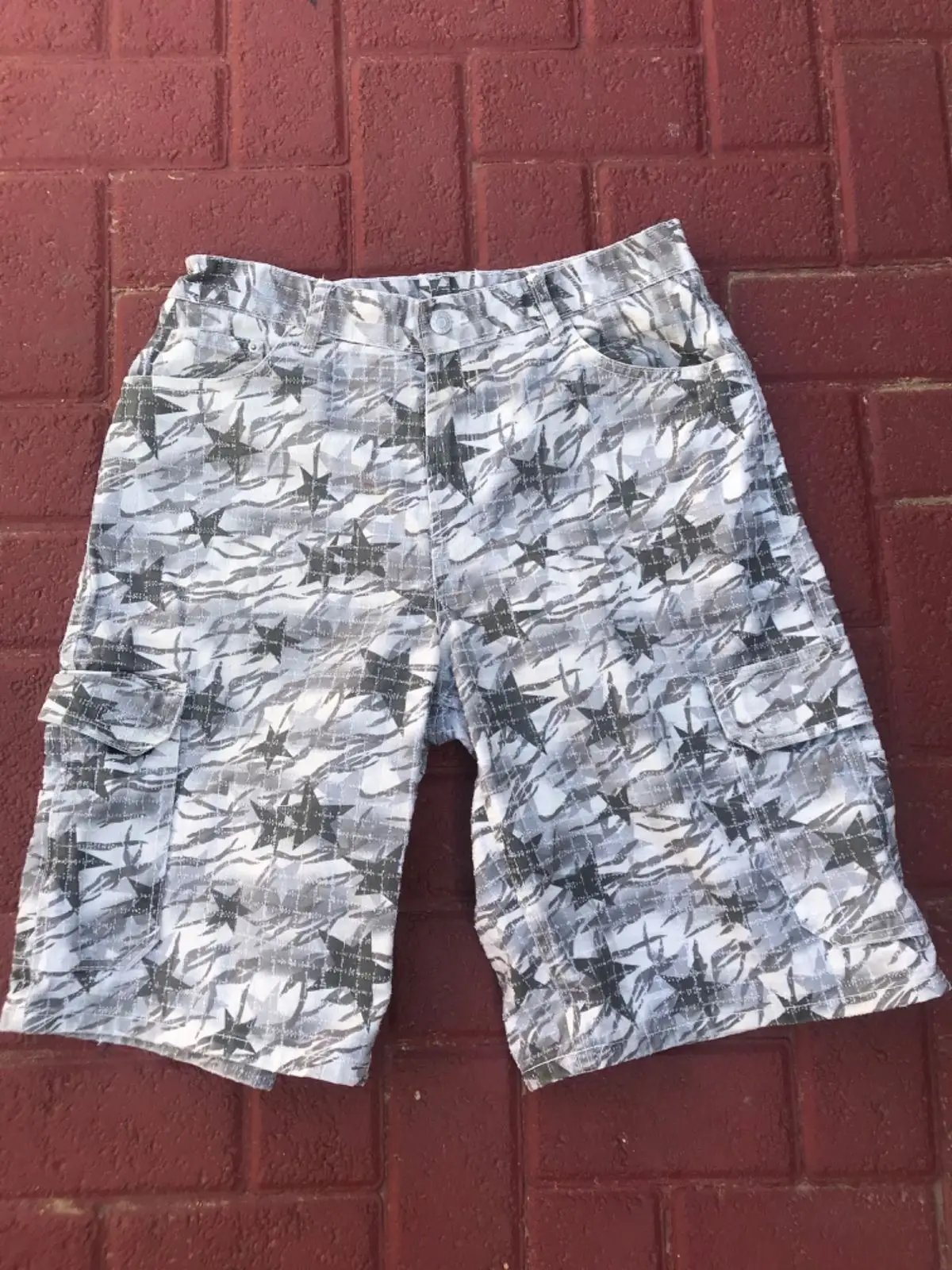 Grey Star Print Cargo Shorts