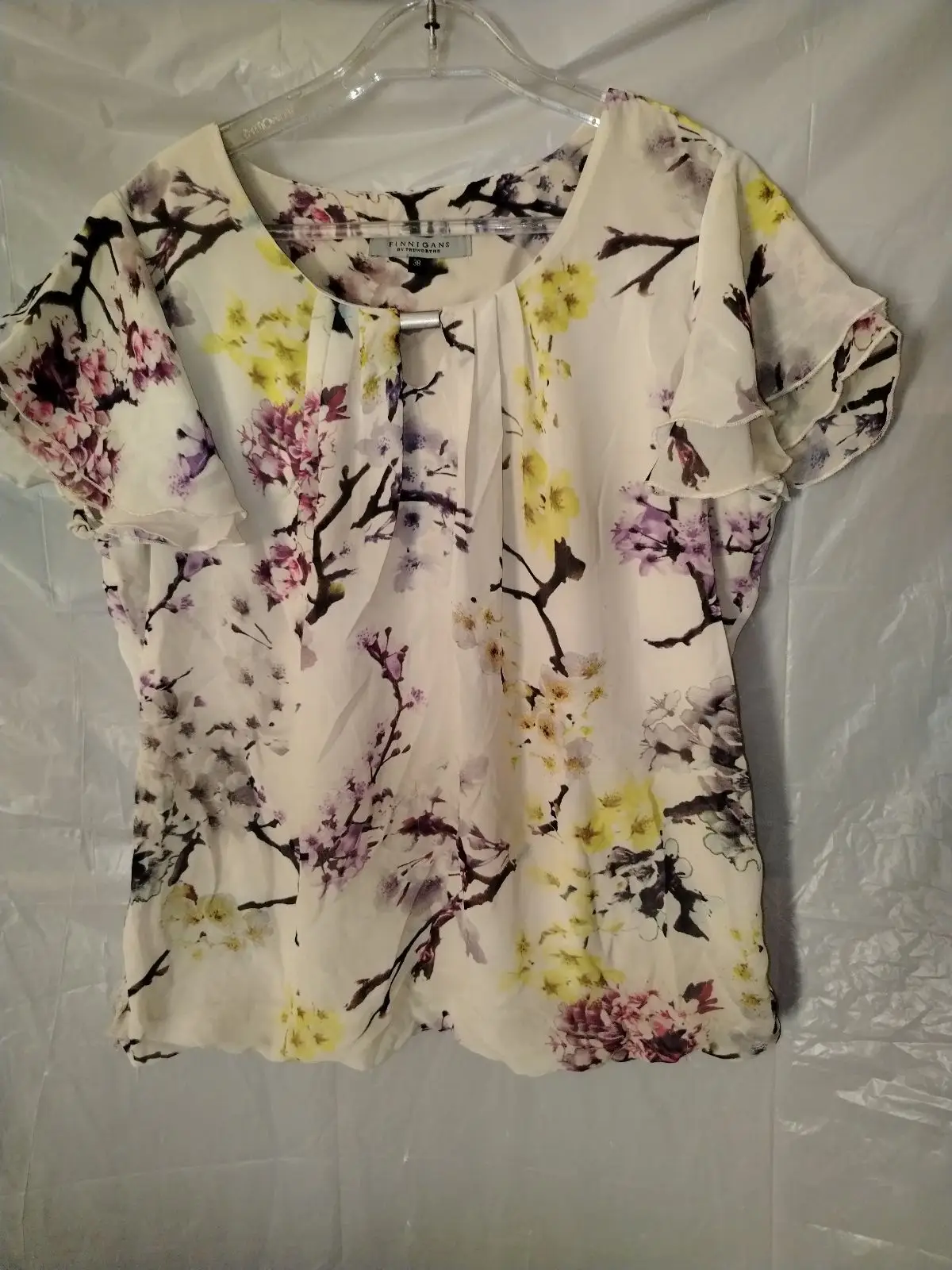Finnigans by Truworths Floral Blouse Size 38