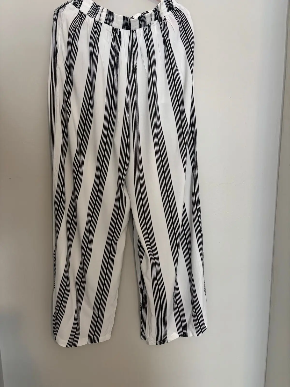 Kelso Black Camisole Top