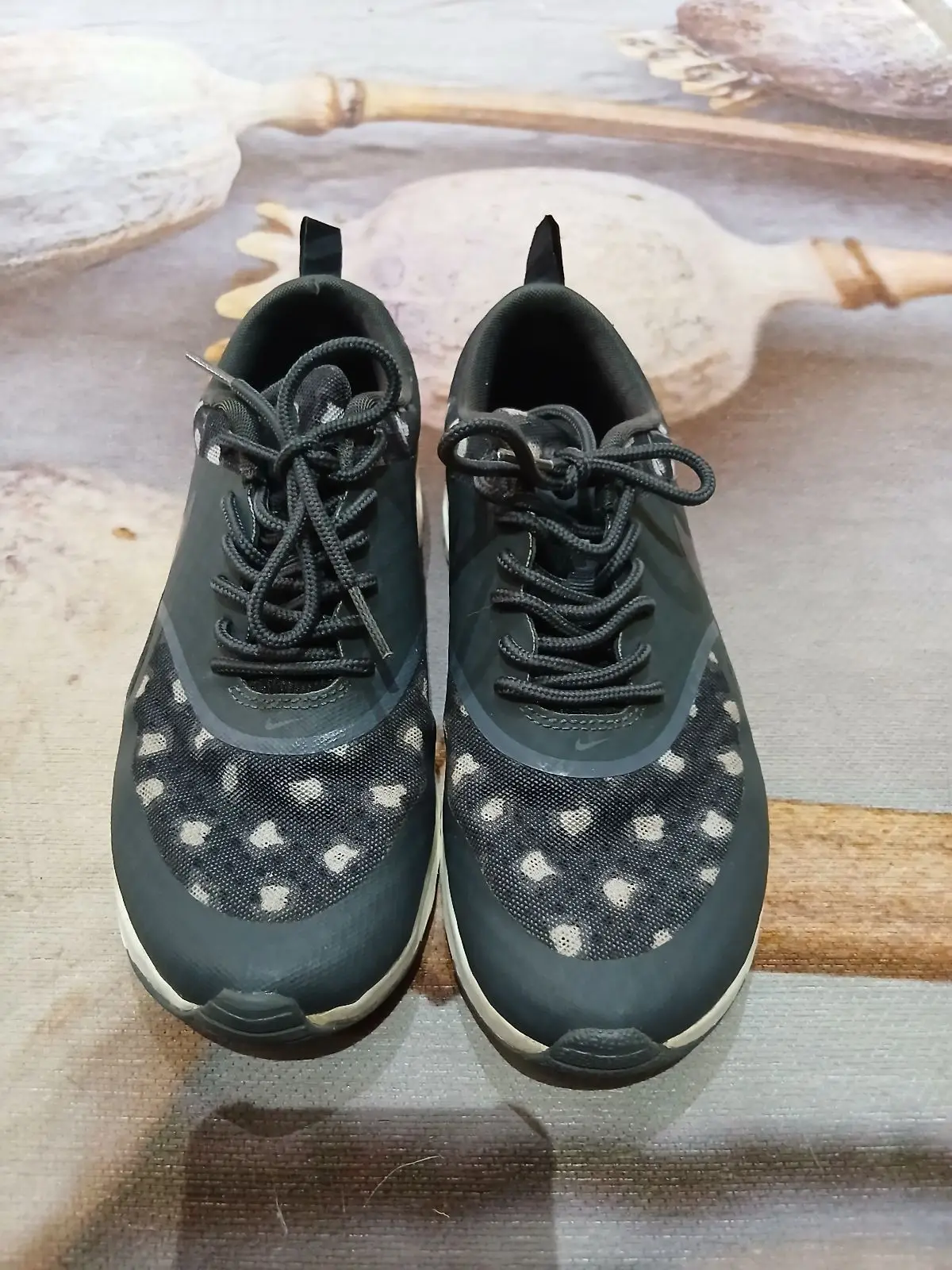 Nike Air Max Dotted Sneakers