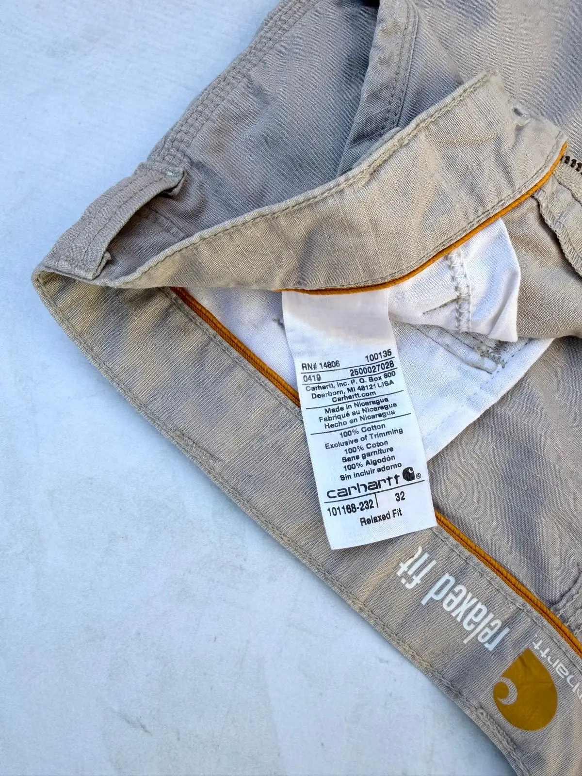 Carhartt Beige Cargo Shorts