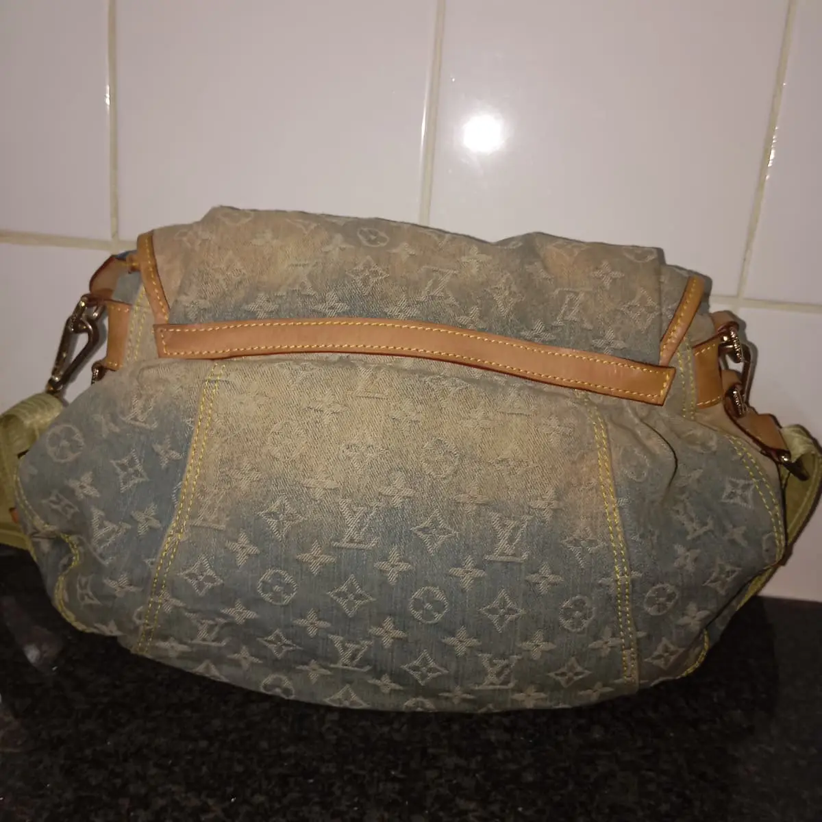 Preloved women's bag