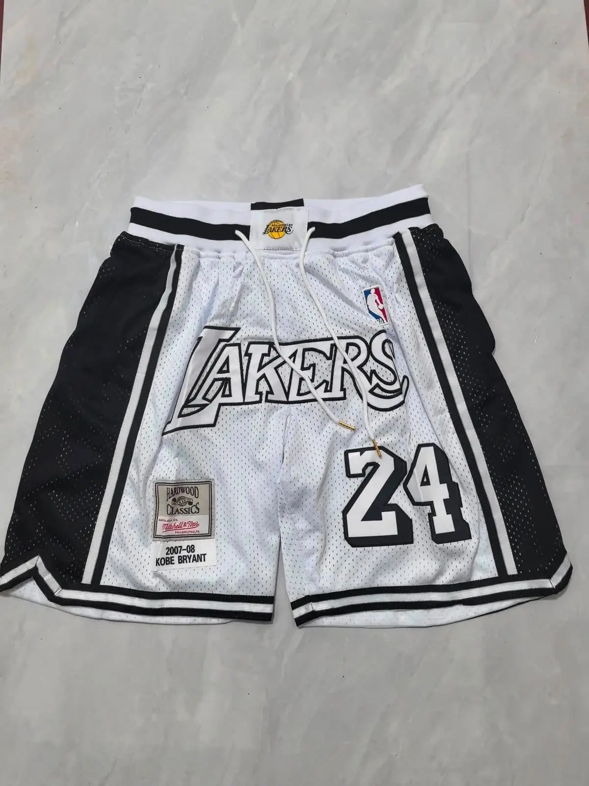 Mitchell & Ness Los Angeles Lakers 2007-08 Kobe Bryant Shorts