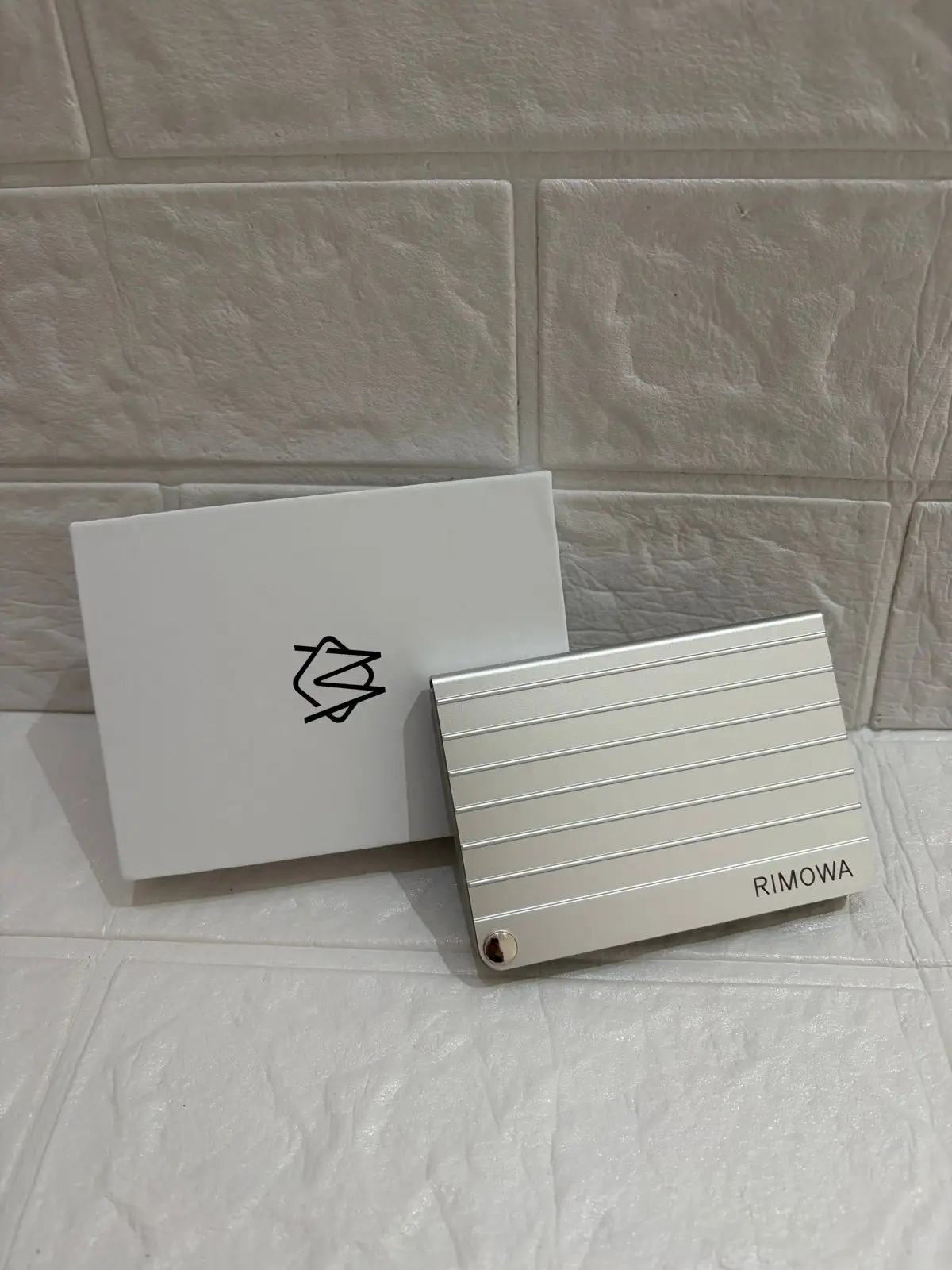 Rimowa Aluminium Groove Card Holder