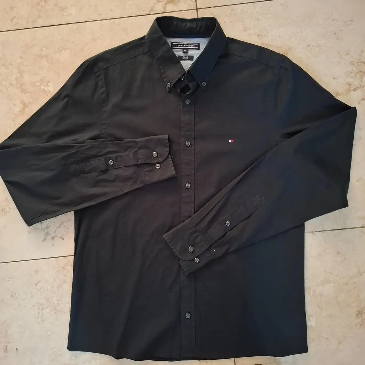 Tommy Hilfiger Men's Slim Fit Stretch Long-Sleeve Shirt - Black (Size M)
