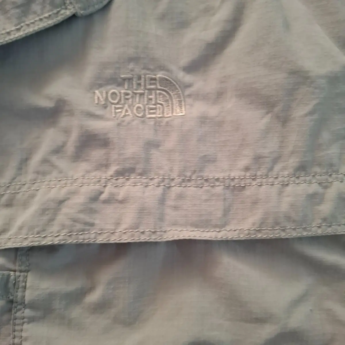 The North Face Men's Vented Hiking Shirt (Size L)