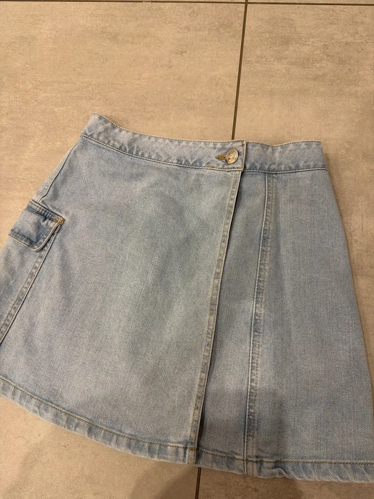 Foschini Light Wash Denim Skirt Size 8