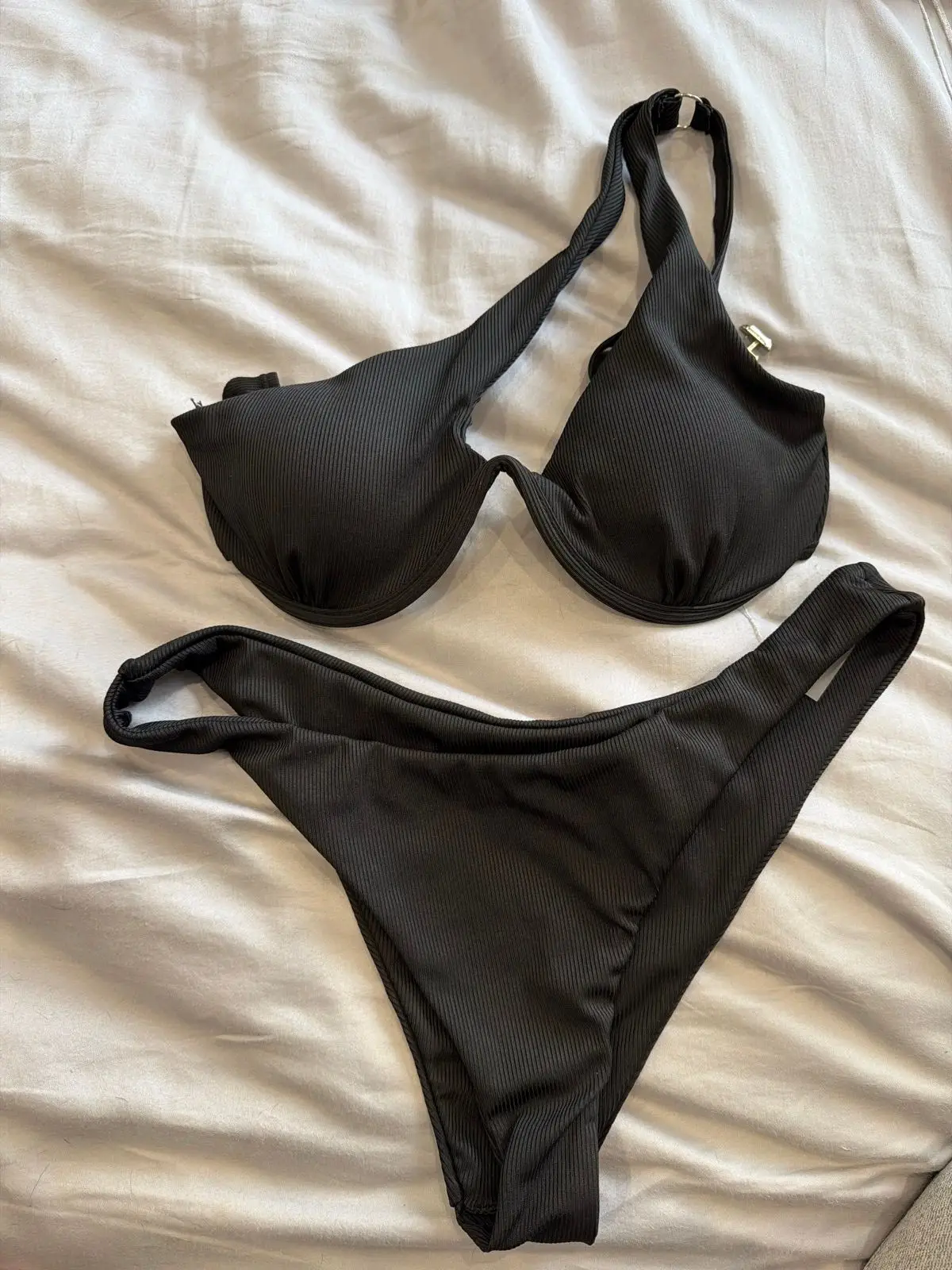 SHEIN Black Ribbed One-Shoulder Bikini Set