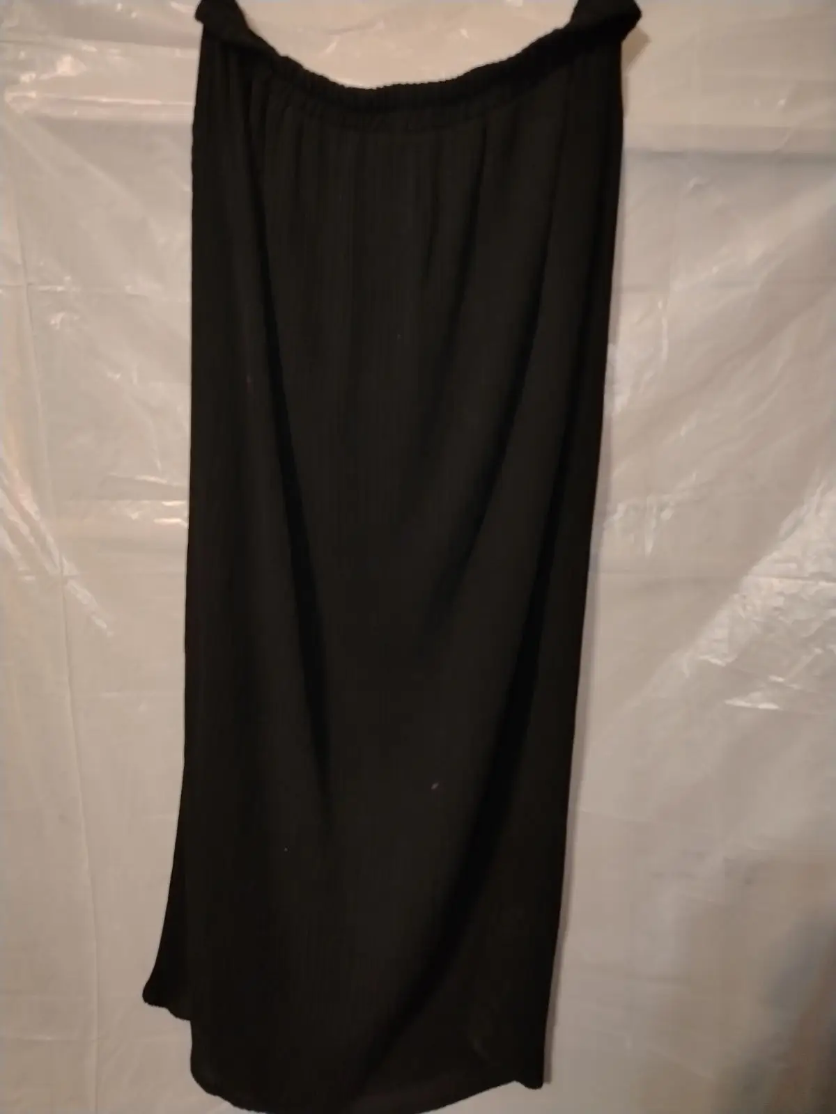 Truworths Black Pleated Skirt Size 38