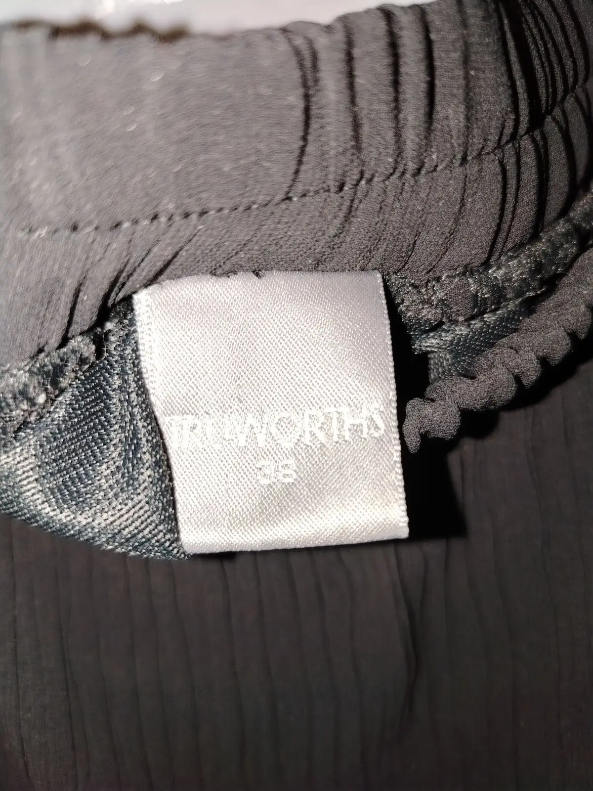 Truworths Black Pleated Skirt Size 38