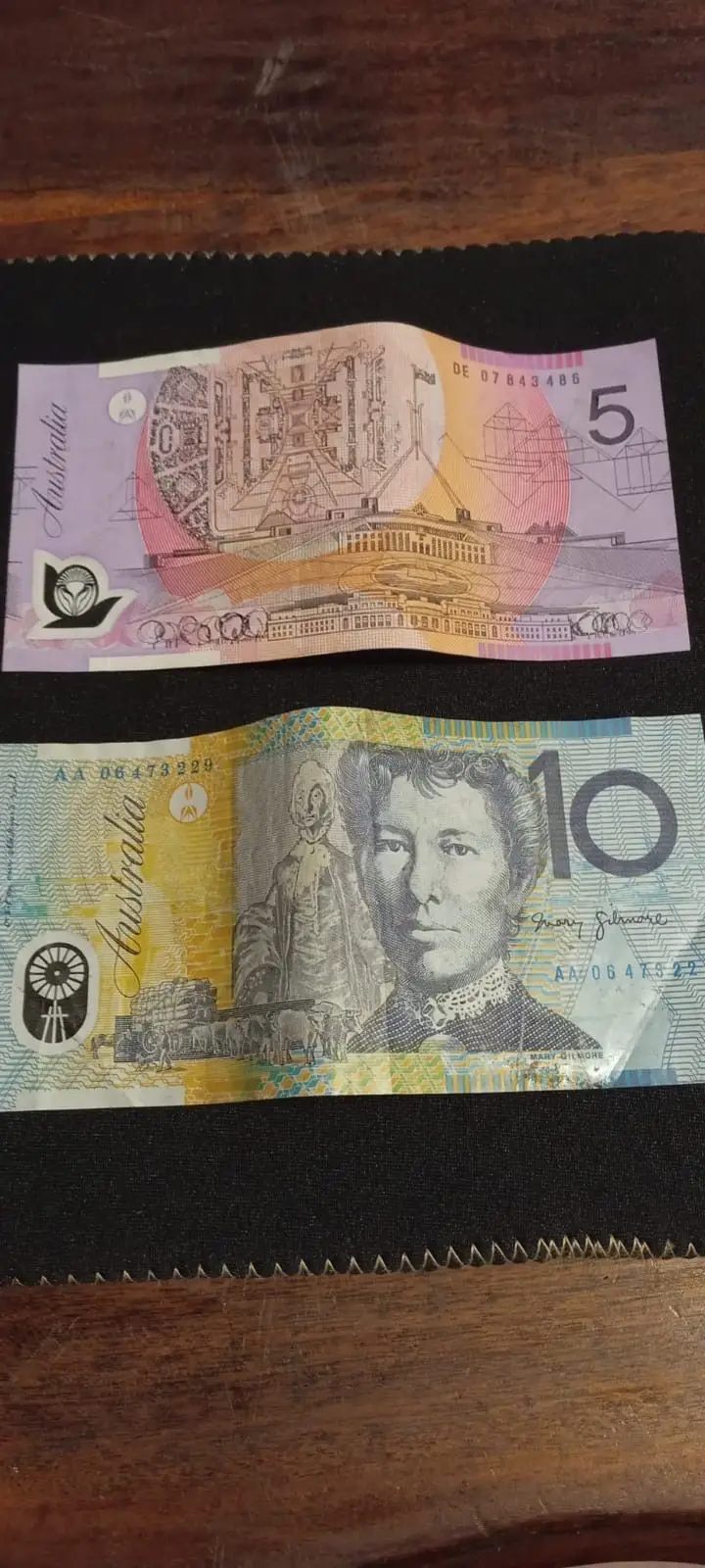 Australian Currency Notes and Coins Bundle