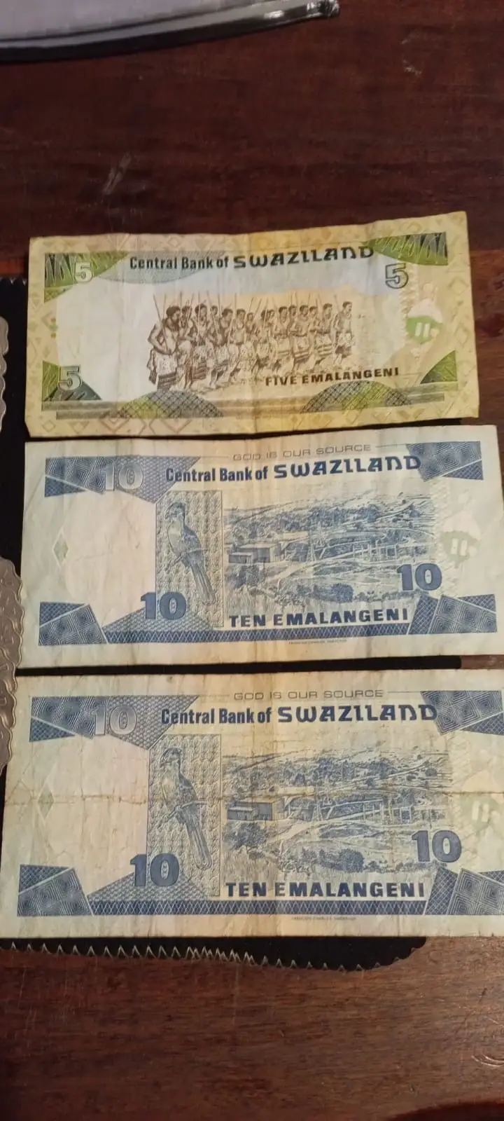 Central Bank of Swaziland Banknote Lot (5 and 10 Emalangeni)