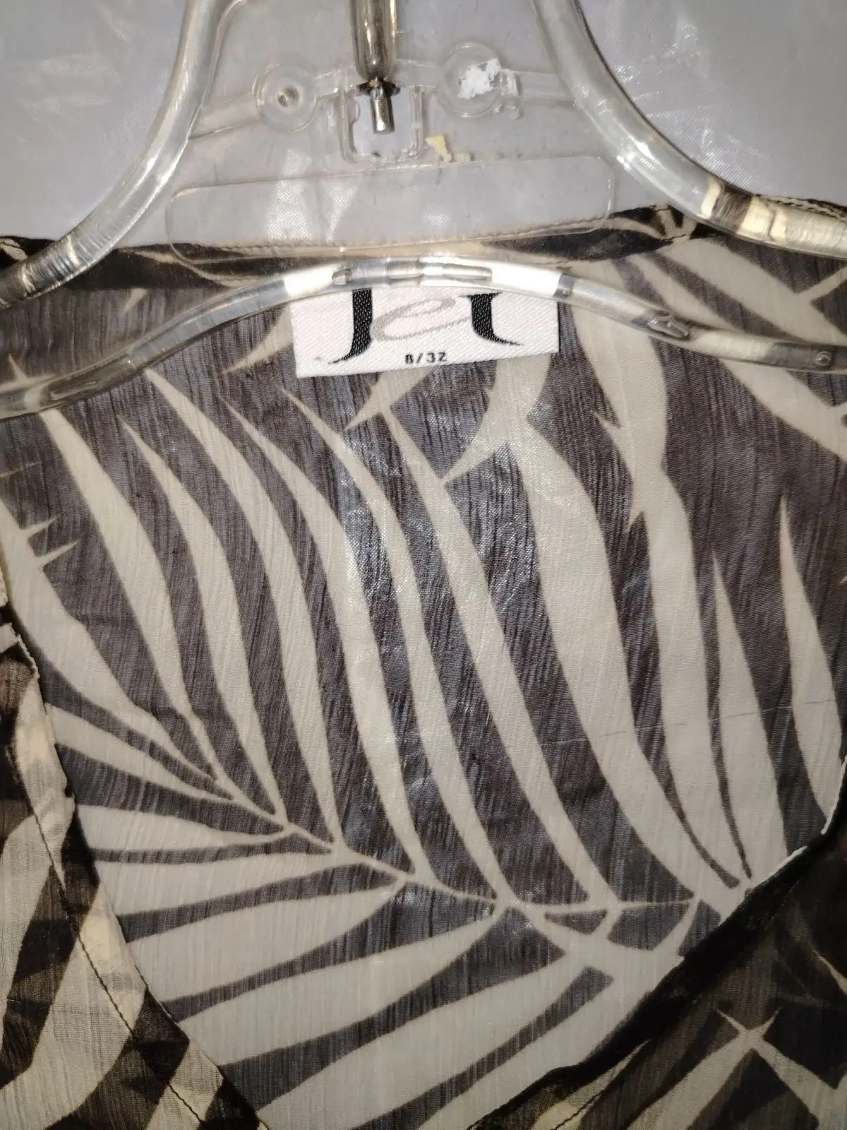 Jet Leaf Print Blouse Black Brown Cream Size M 32