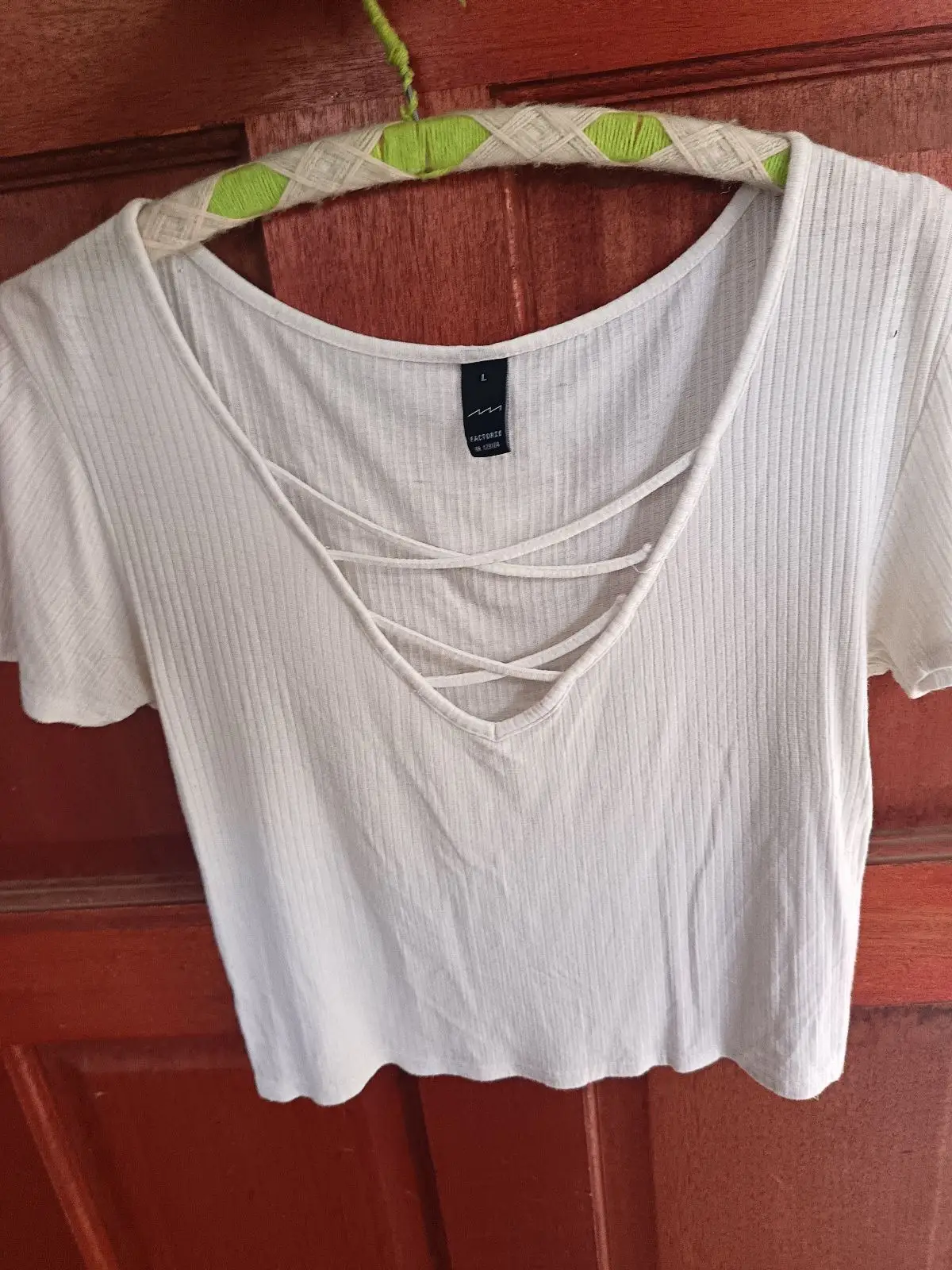 Factorie White Ribbed Strappy V-Neck Top